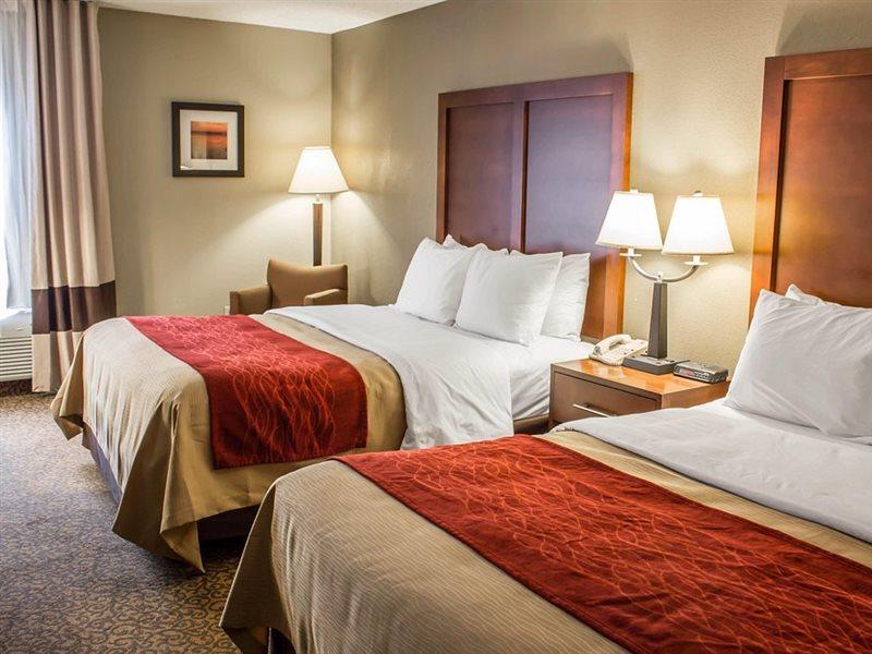 Hotel Clarion Pointe Research Triangle Park Durham Esterno foto