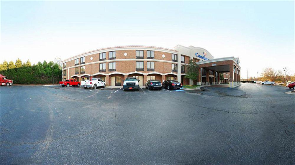 Hotel Clarion Pointe Research Triangle Park Durham Esterno foto