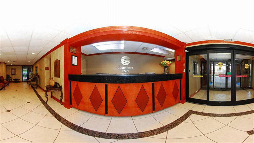 Hotel Clarion Pointe Research Triangle Park Durham Esterno foto